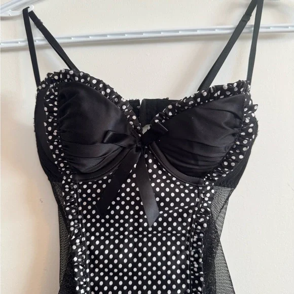 Victoria Secret Black Polka Dot Ruffled Lingerie - Picture 2 of 5
